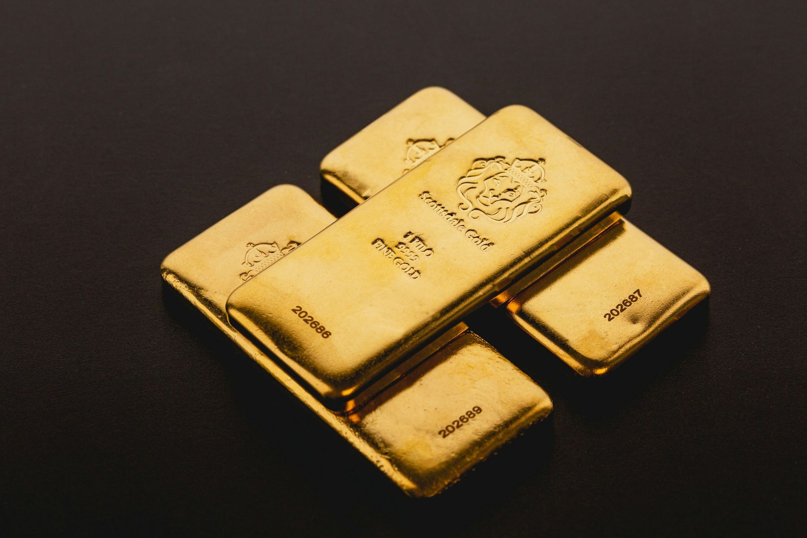 Gold-Backed Crypto Minting Volume Hits 3-Year High as Central Bank Buying Drops-credit coindesk