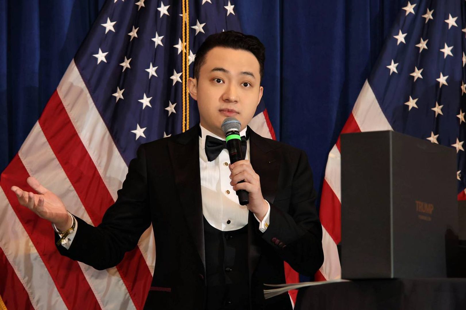 Justin Sun Defends TRUMP After Presidential Dinner, Says 'Memecoins Have Merit'-credit coindesk