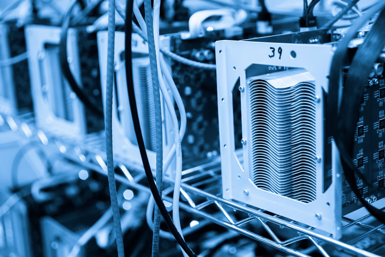 Bitmain's New Antminer Launch Signals Profound Shift for Bitcoin Miners: TheMinerMag-credit coindesk